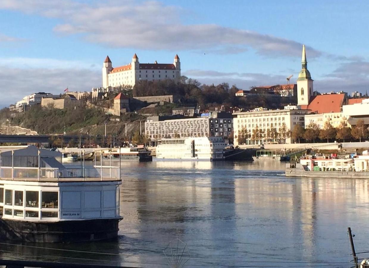 Nice Flat Under The Castle Bratislava Esterno foto